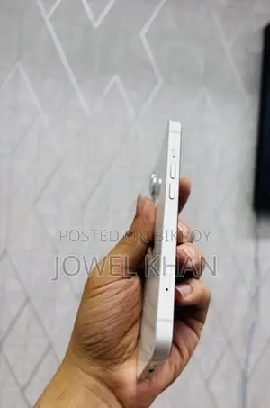 Apple iPhone 13 (Used)