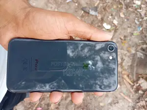 Apple iPhone 8 (Used)