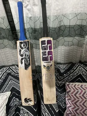 ক্রিকেট ব্যাট