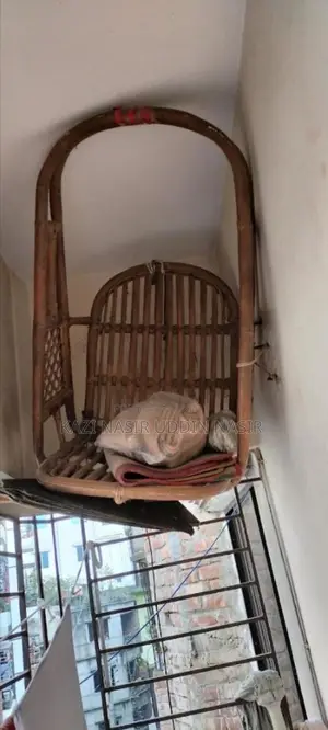 বাচ্চাদের খেলনা বিক্রি করা হবে