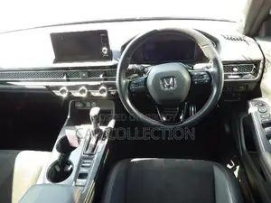 Toyota Yaris Cross Z Leather HV Pearl 2022