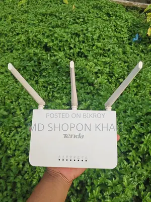 Tenda F6 router