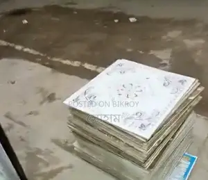 পুরাতন থাই গ্লাস বিক্রি করা হবে