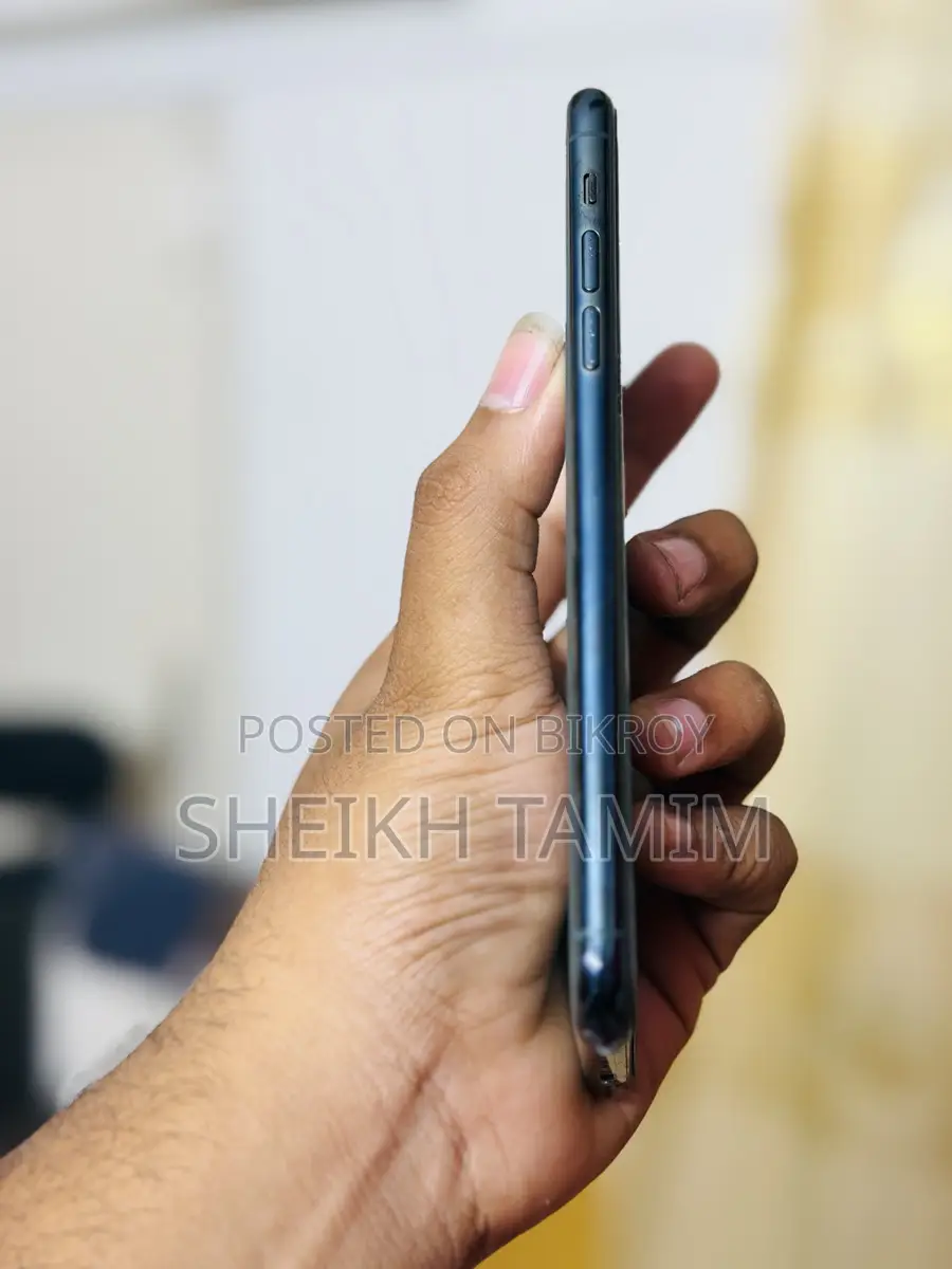 Apple iPhone 11 Pro Max For Sale (Used)