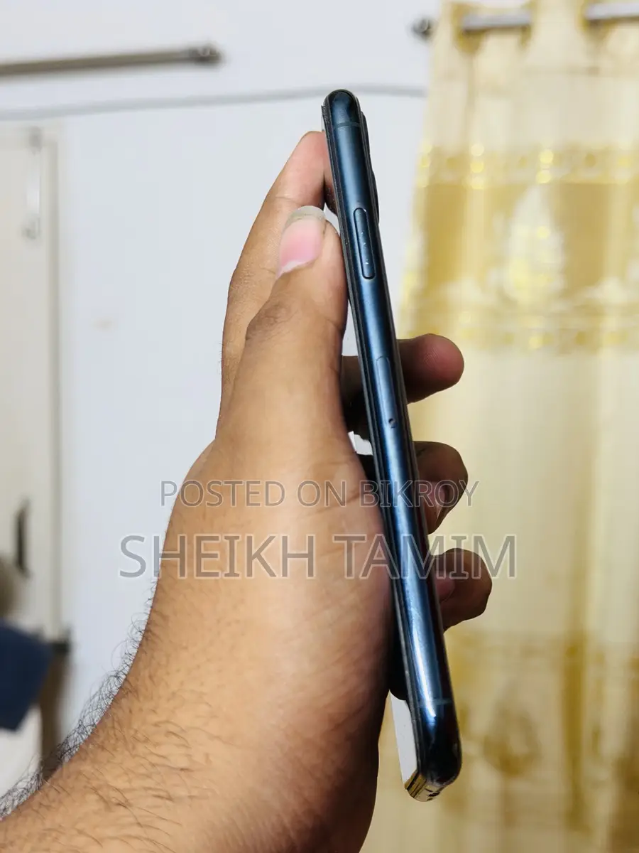 Apple iPhone 11 Pro Max For Sale (Used)
