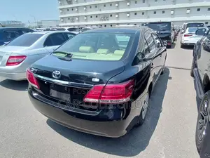 Toyota Premio 2021