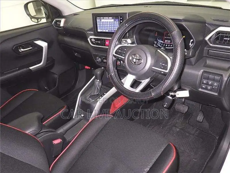 Toyota Raize Z Hybrid 2021