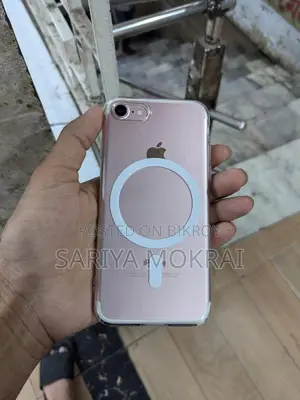 Apple iPhone 7 (Used)