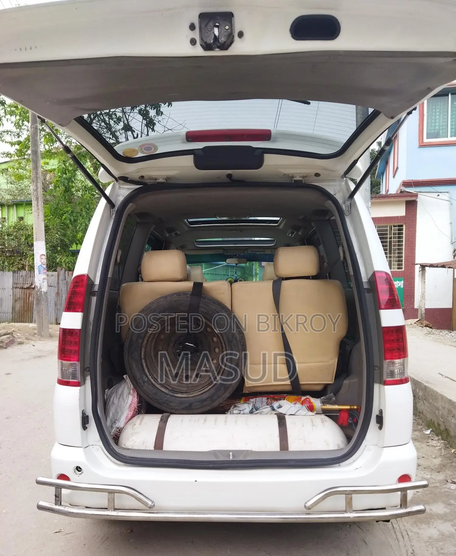 Toyota Noah X 2003