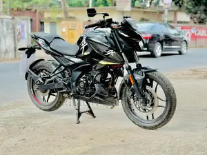 Bajaj Pulsar N 160 . 2023