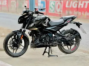 Bajaj Pulsar N 160 . 2023
