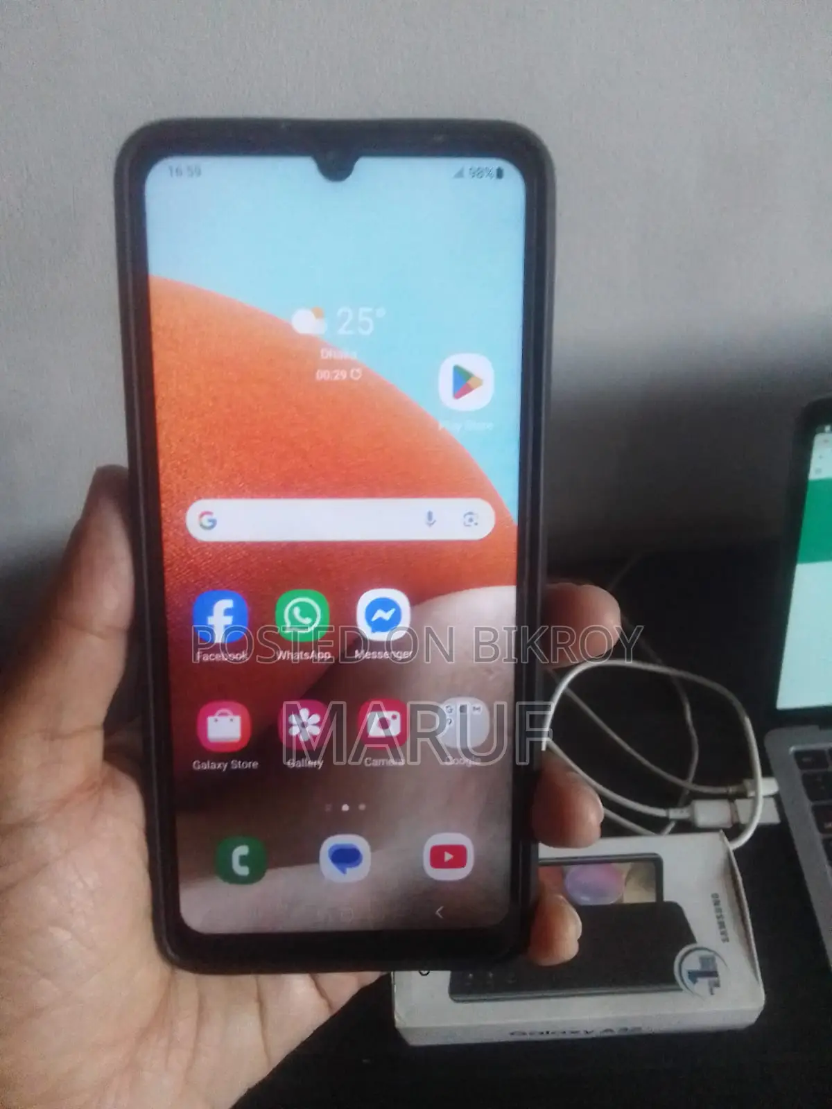 Samsung Galaxy A32 with box (Used)