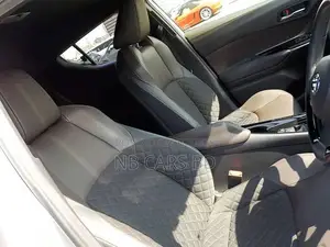 Toyota C-HR GLED 2018