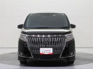 Toyota Esquire Hybrid 2021