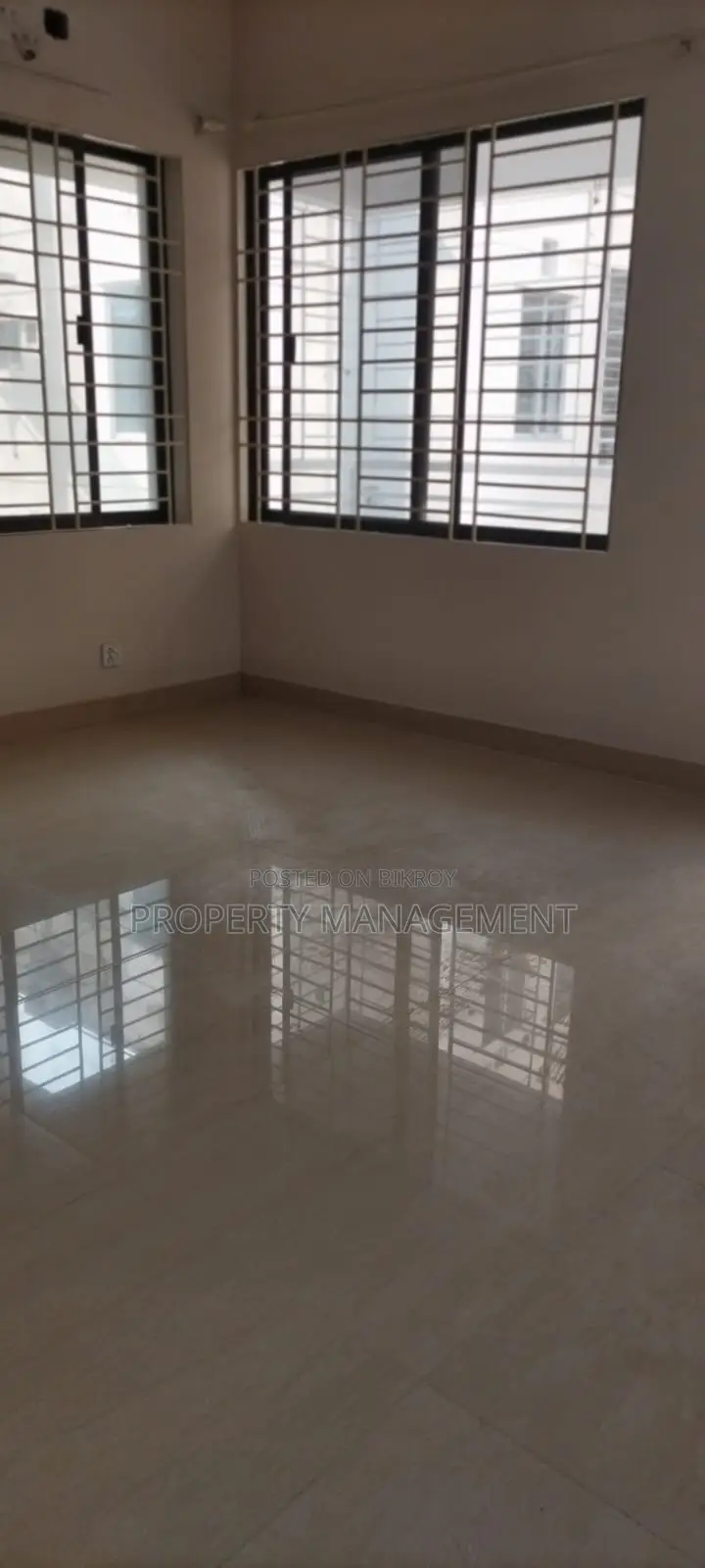 2750Sqft Unfurnished Apartment Rent 3Bed 3Bath Gulshan2 Nice View