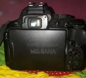 Nikon D5300 DSLR Camera