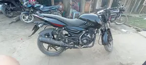 Bajaj Pulsar 150 . 2003