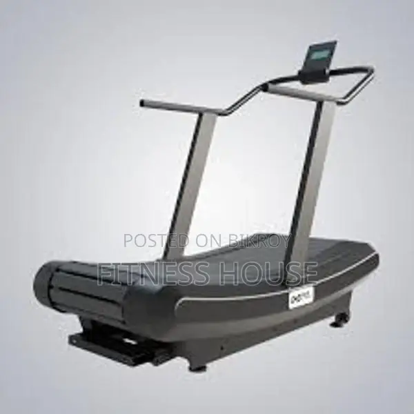Cardio Training Curve Treadmill