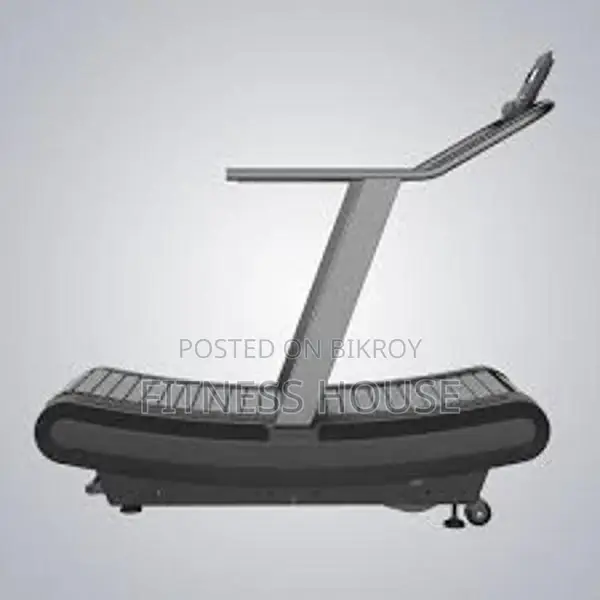 Cardio Training Curve Treadmill