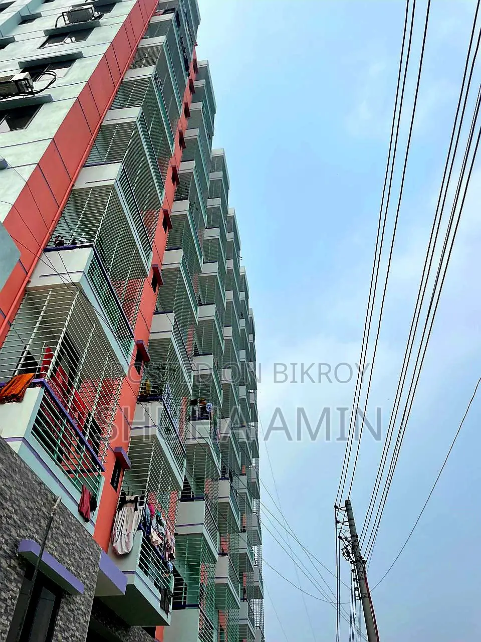 Modern Flat Near Concord Shopping Complex