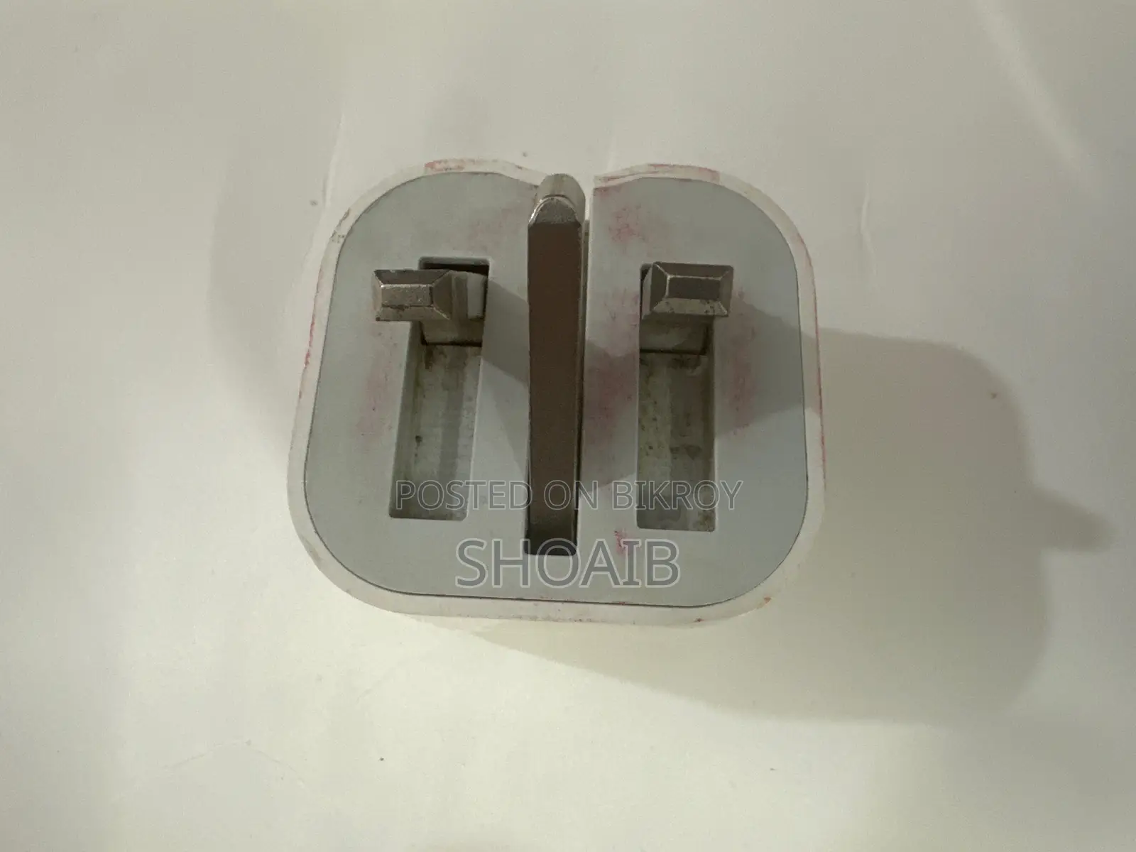 Used Apple 20 Watt Adapter