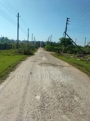 60/60ft Corner Park View 5 Katha Sec-16/C