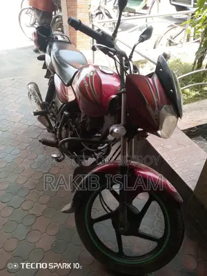 Bajaj Discover 100 2015