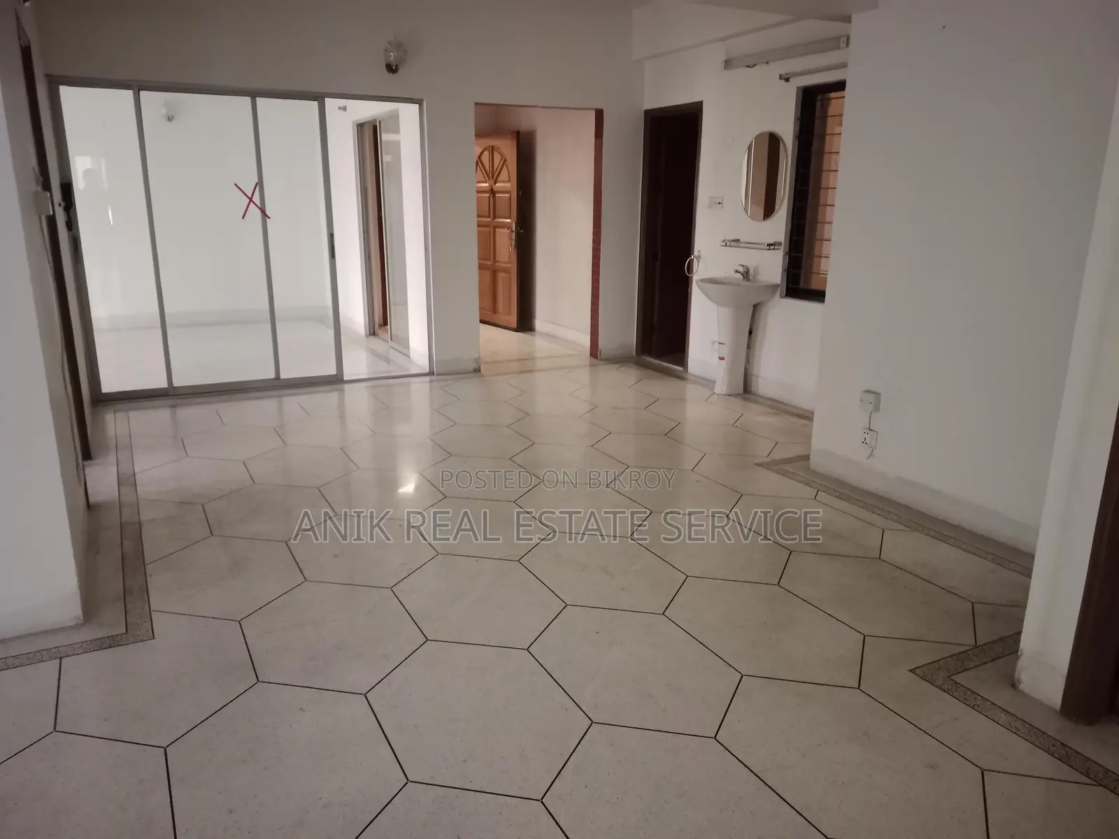Good Quality Un Farnised Flat Rent At Gulshan 2
