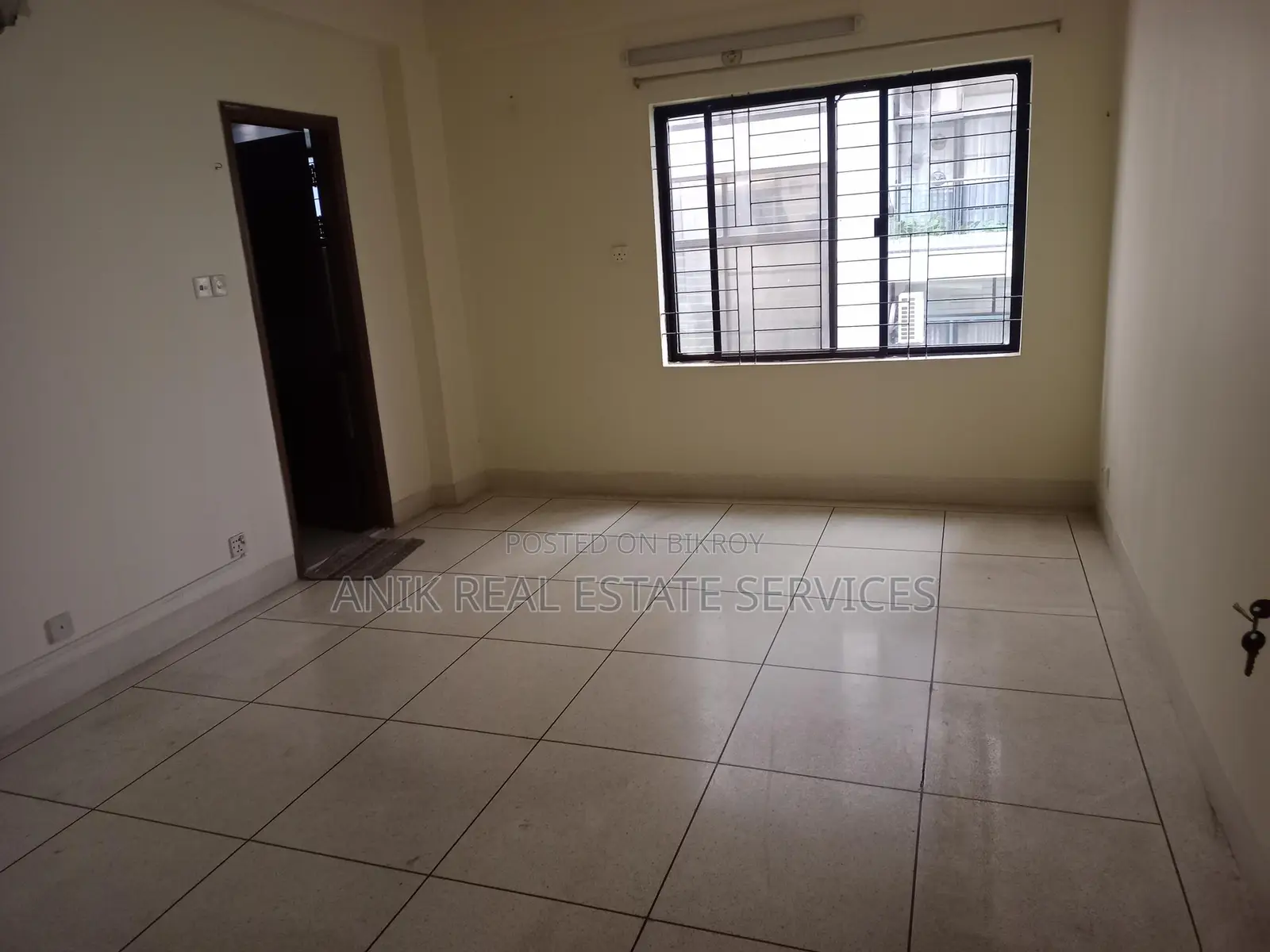 Good Quality Un Farnised Flat Rent At Gulshan 2