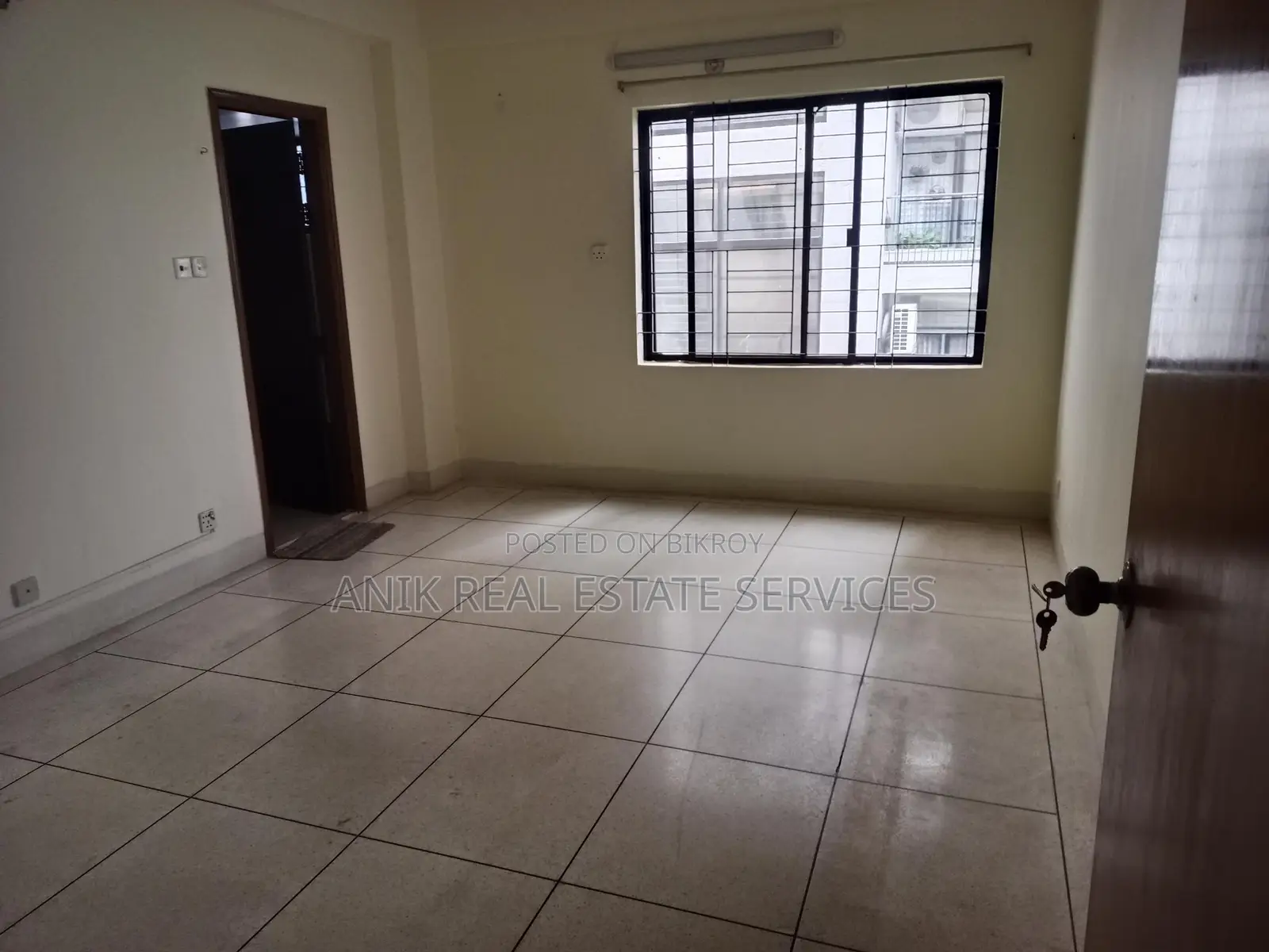 Good Quality Un Farnised Flat Rent At Gulshan 2