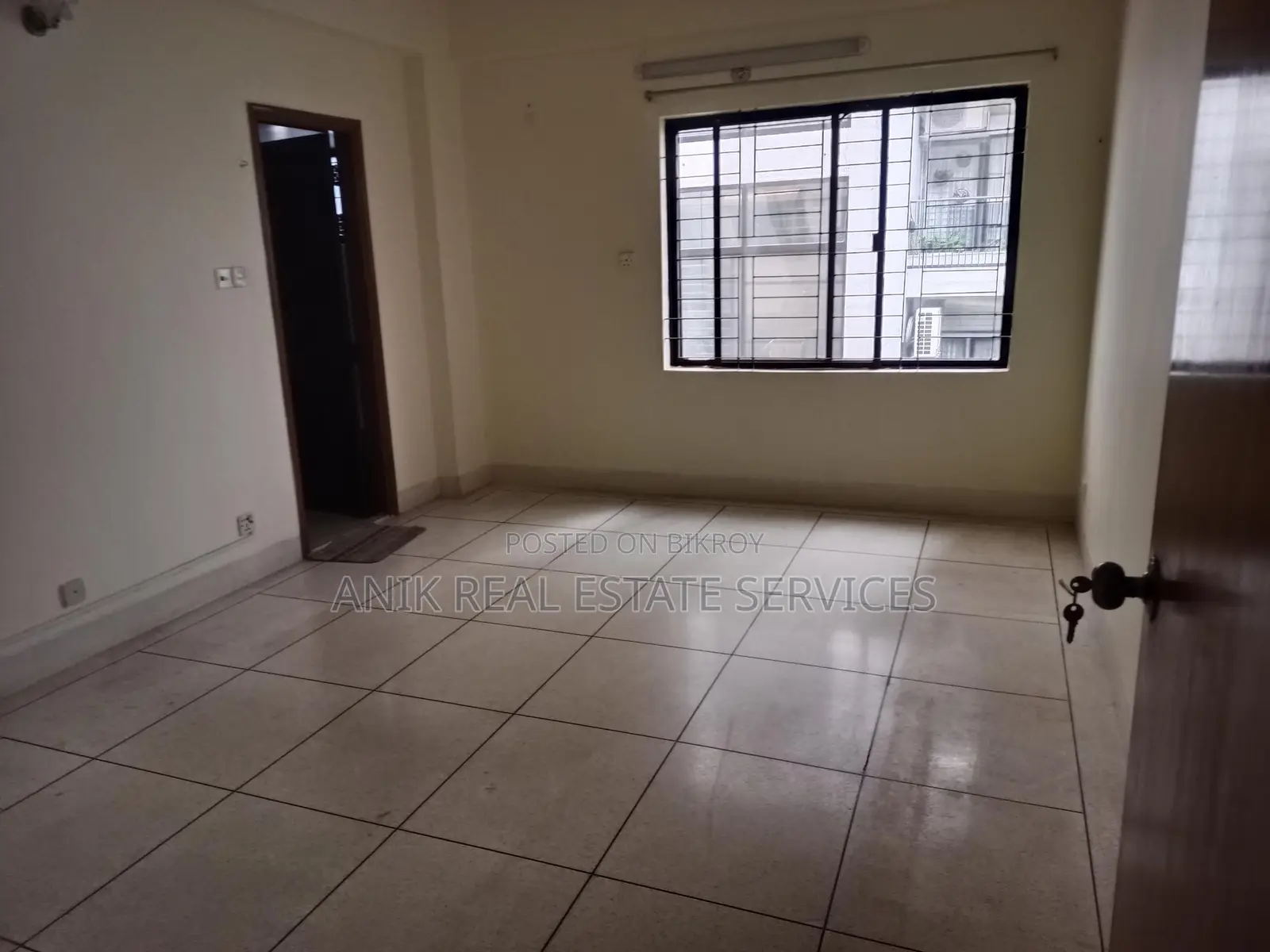 Good Quality Un Farnised Flat Rent At Gulshan 2