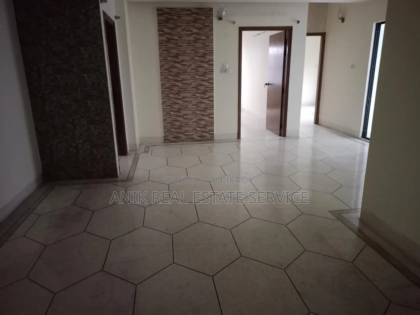 Good Quality Un Farnised Flat Rent At Gulshan 2