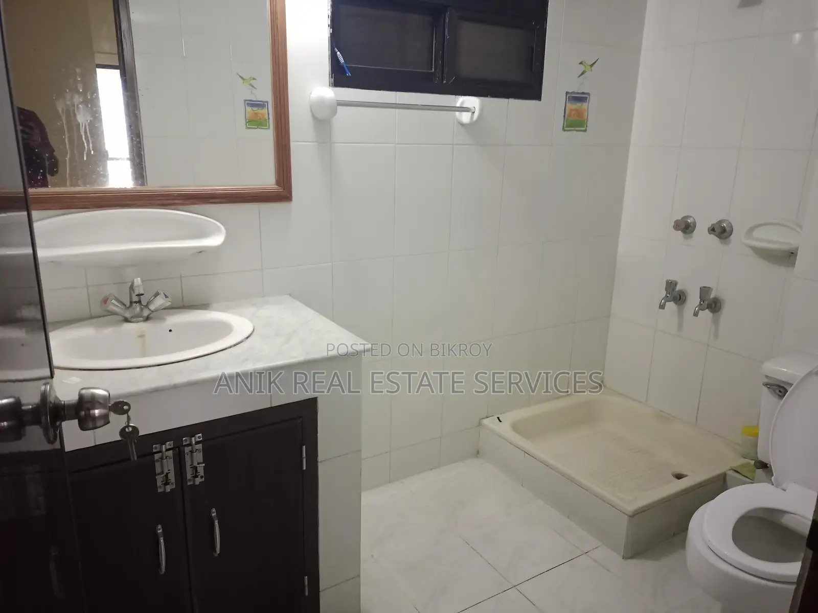 Good Quality Un Farnised Flat Rent At Gulshan 2