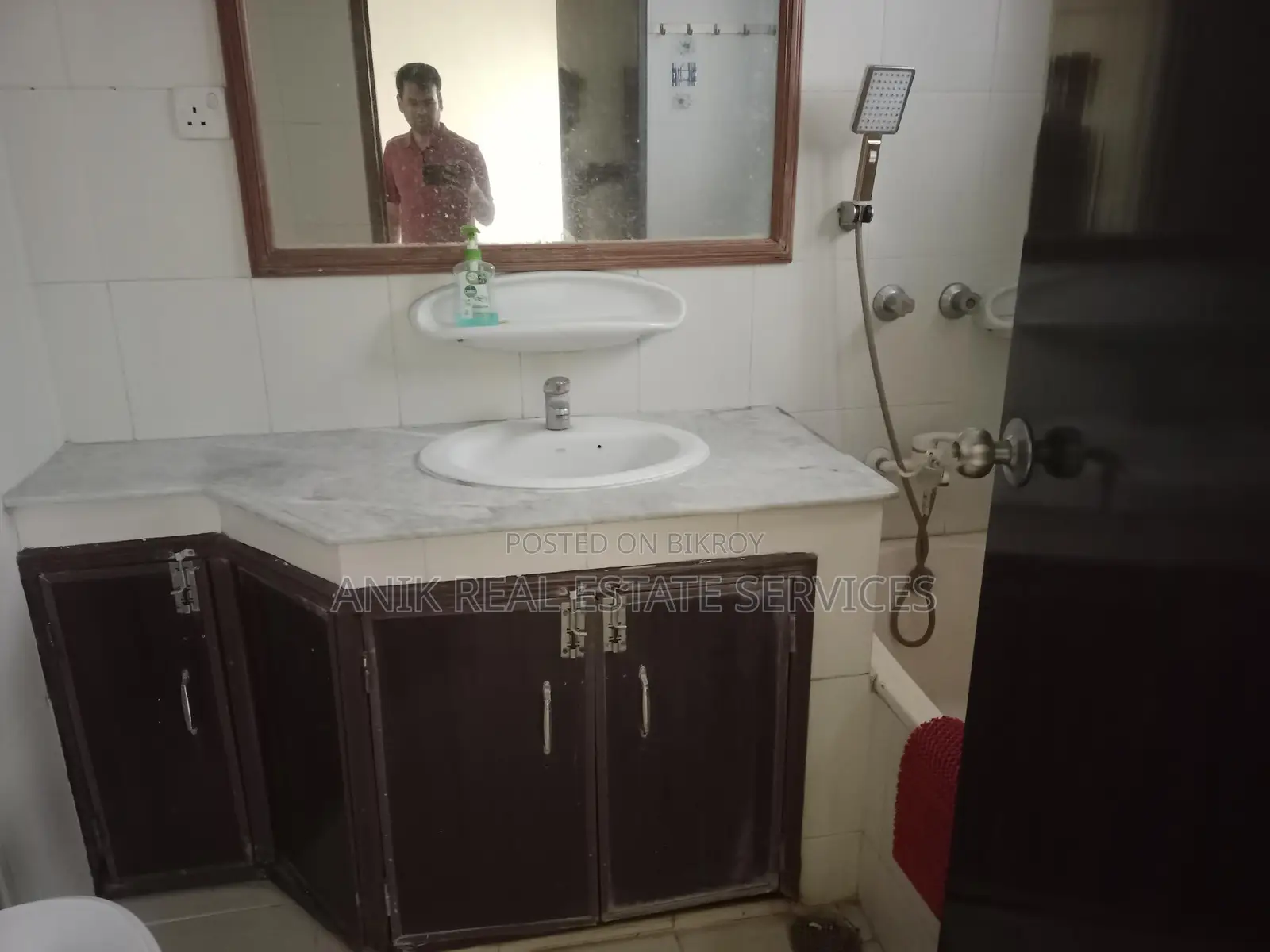 Good Quality Un Farnised Flat Rent At Gulshan 2