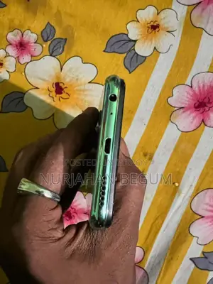 Vivo Y11 8/128 (Used)