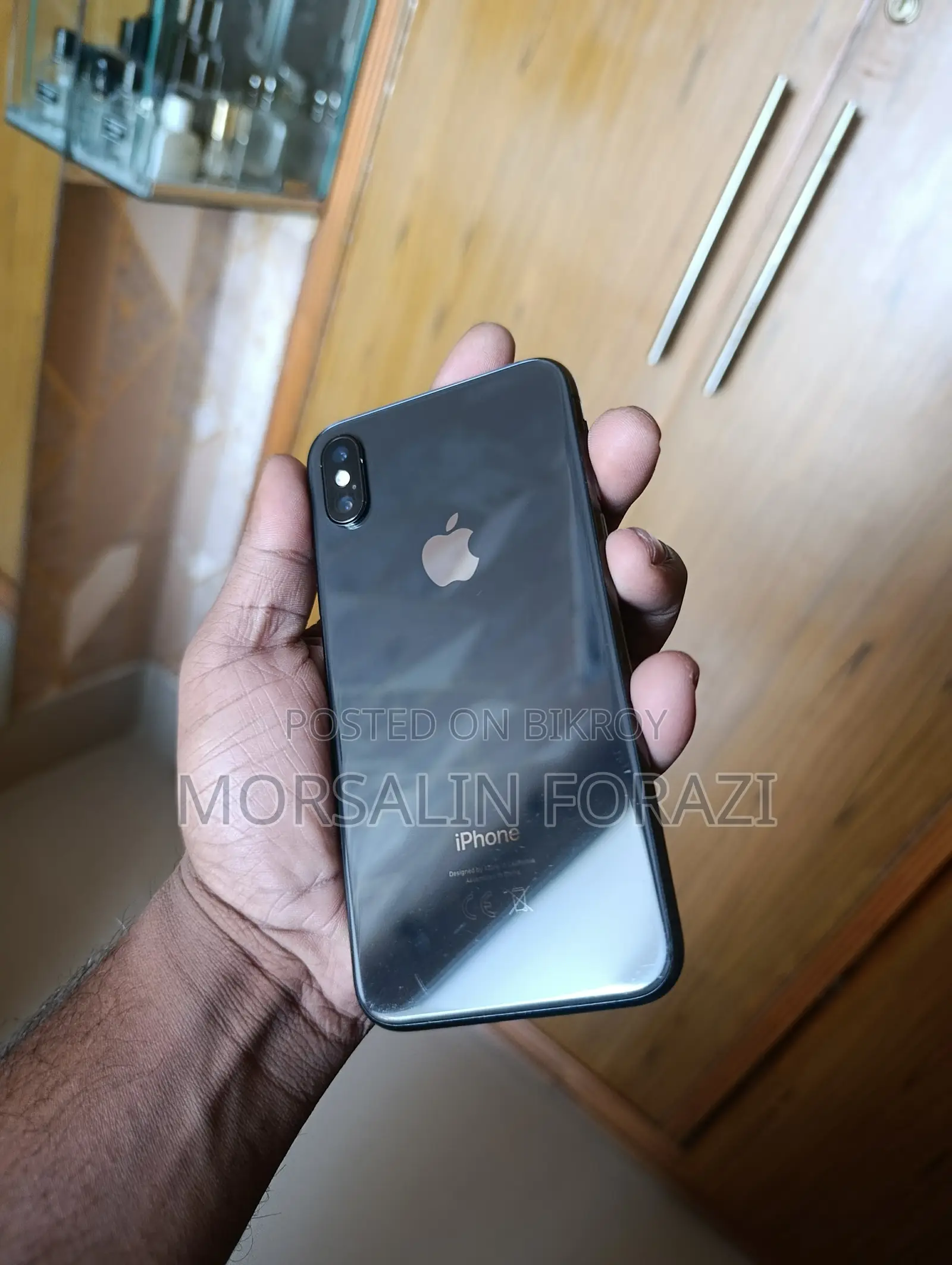 Apple iPhone X (Used)