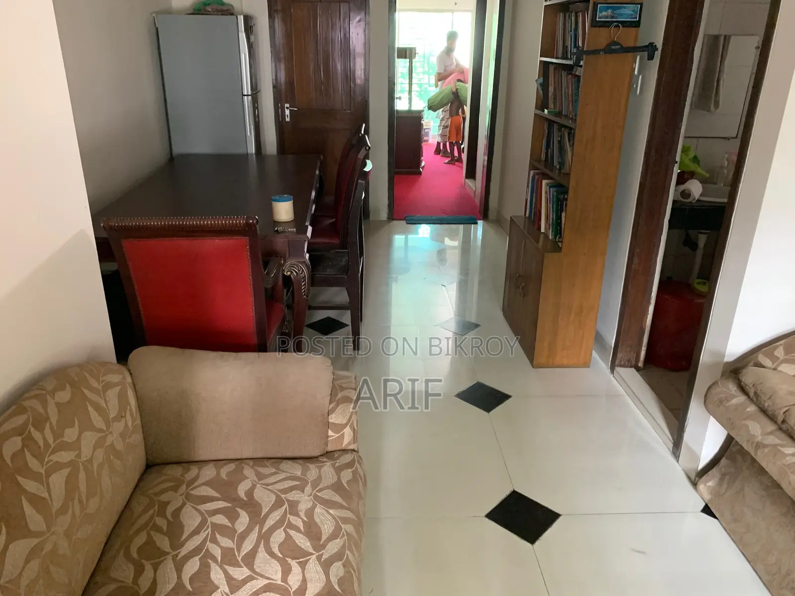 ফার্নিশড অ্যাপার্টমেন্ট, উত্তরা, সেক্টর-১১, রোড-১১, প্লট-১৩, ভাড়া ৩২ হাজার