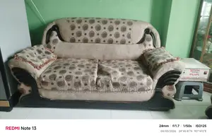 ৫ সিটের সোফা