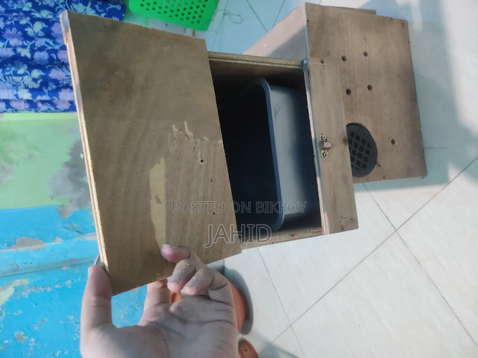 Breeding Box For Cockateel