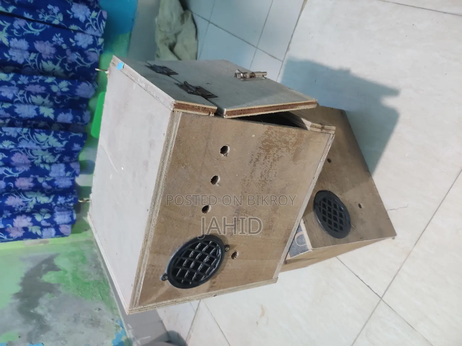 Breeding Box For Cockateel
