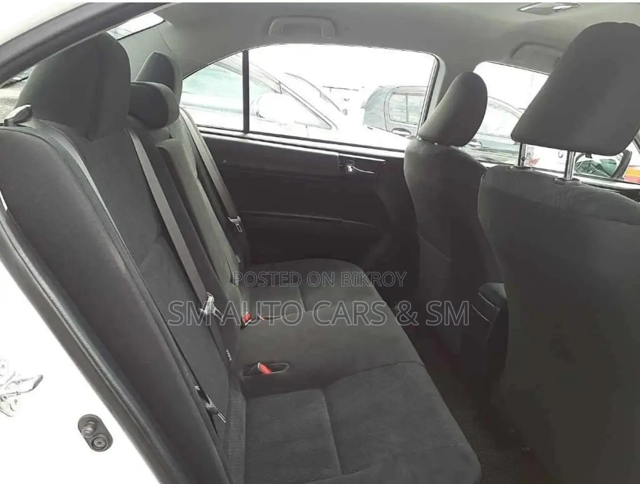 Toyota Axio Non Hybrid EX White 2021