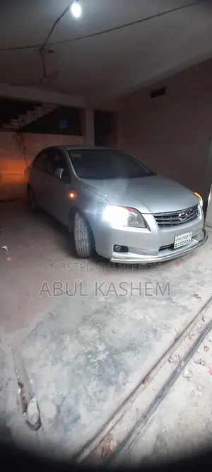 Toyota Axio 2011