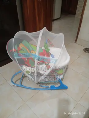 বাচ্চাদের দোলনা খেলনা মশারী দেওয়া