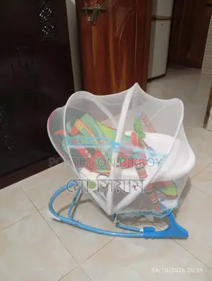 বাচ্চাদের দোলনা খেলনা মশারী দেওয়া