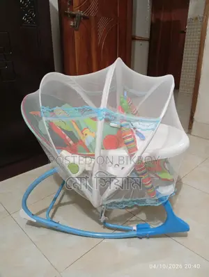 বাচ্চাদের দোলনা খেলনা মশারী দেওয়া