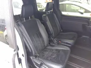 Toyota Esquire HY-GI-PREMIUM-4.5. 2020