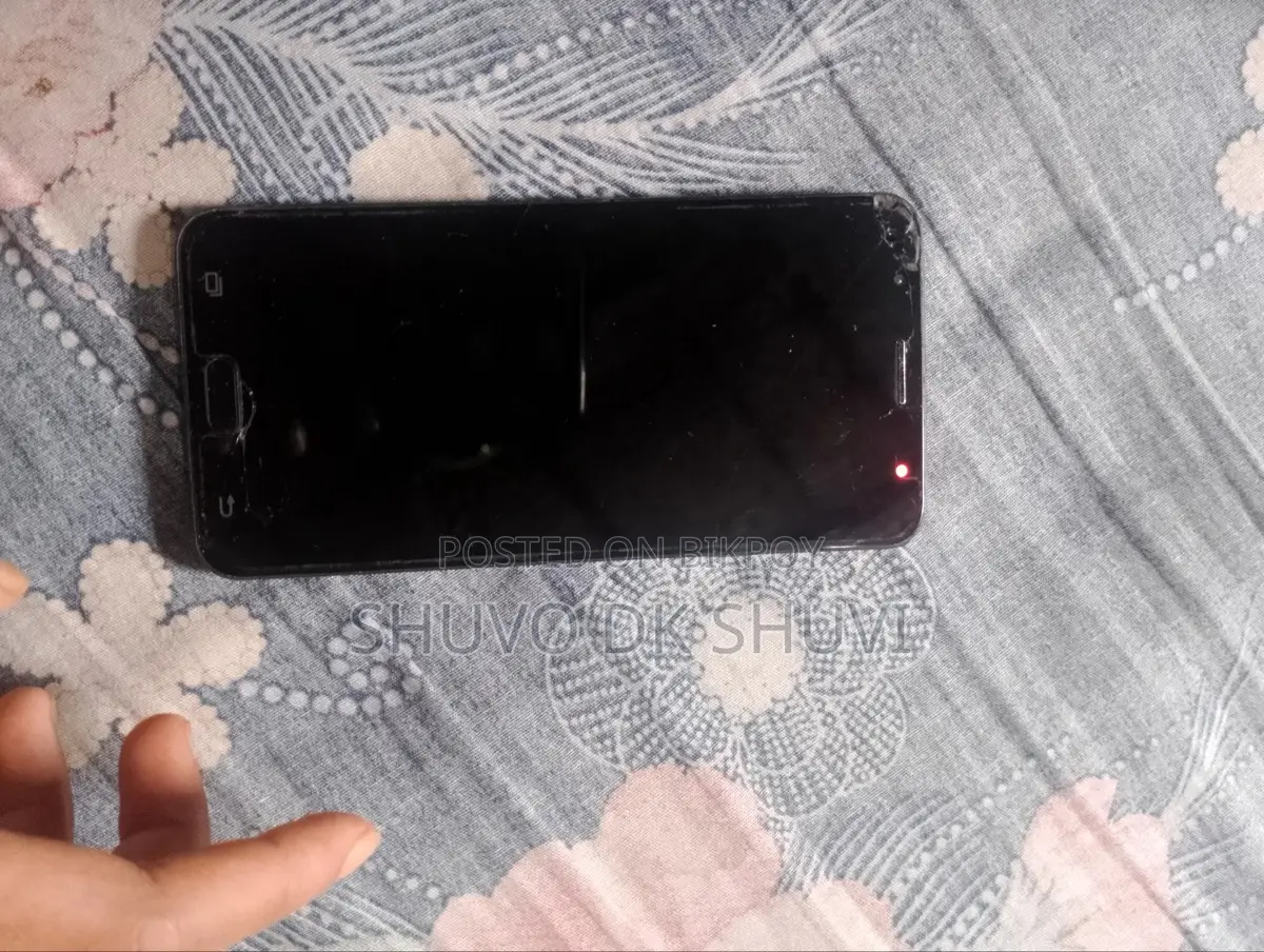 Samsung Galaxy J7 (ব্যবহৃত)