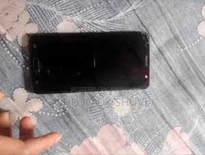 Samsung Galaxy J7 (ব্যবহৃত)