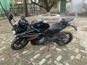 CFMoto Sr 250 2025