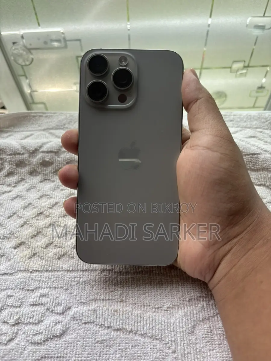 Apple iPhone 15 pro max 256gb (Used)